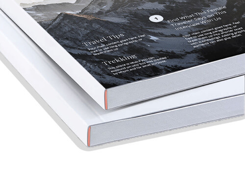 L'impression de brochures dos carré collé en grand détail